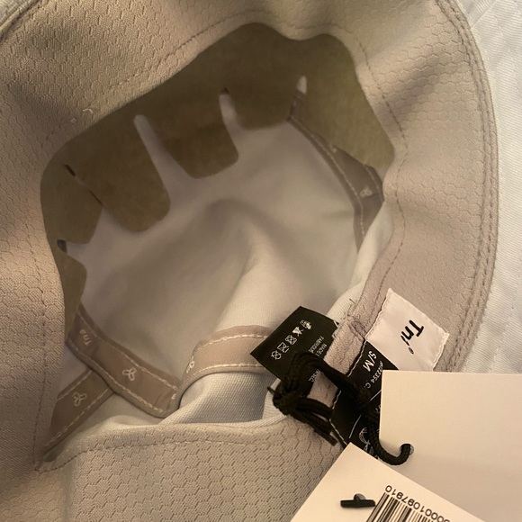 TNA brand logo bucket hat trendy - Picture 4 of 5